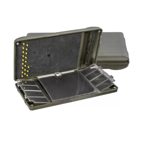 Carp Zoom 25,5x13,5x3cm Z magnetnim zapiranjem, drobni pribor in držalo za predvrvice