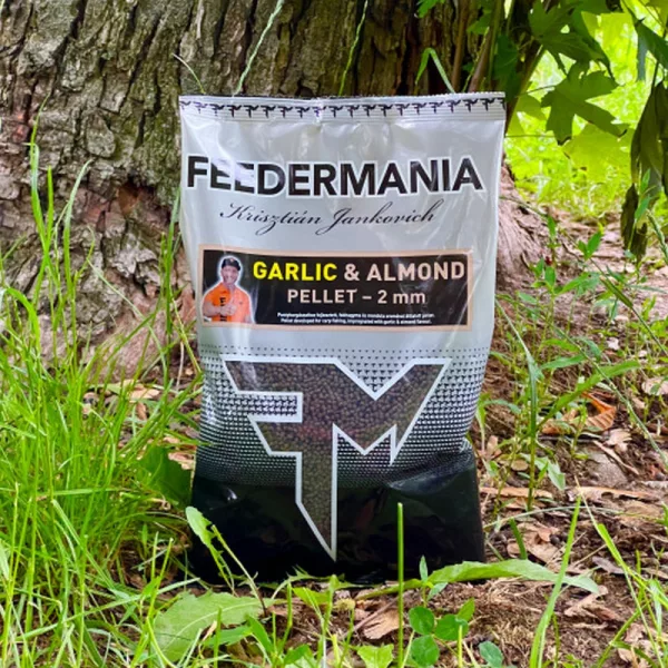 Feedermánia Srebrni Pelet 2mm Česen in Mandelj
