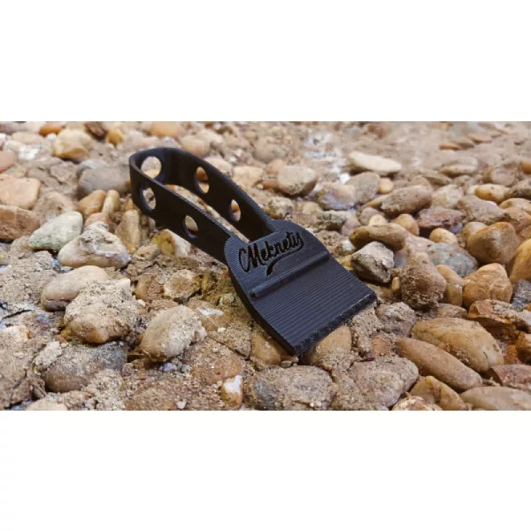 Meknetis strgalo za magnete